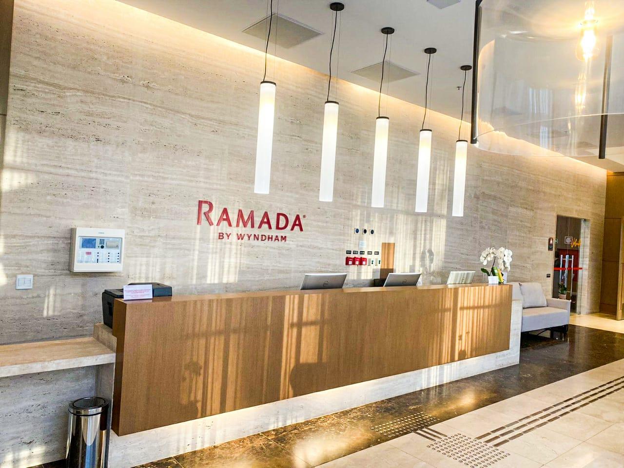 Ramada By Wyndham Brasilia Alvorada Hotel Exterior foto